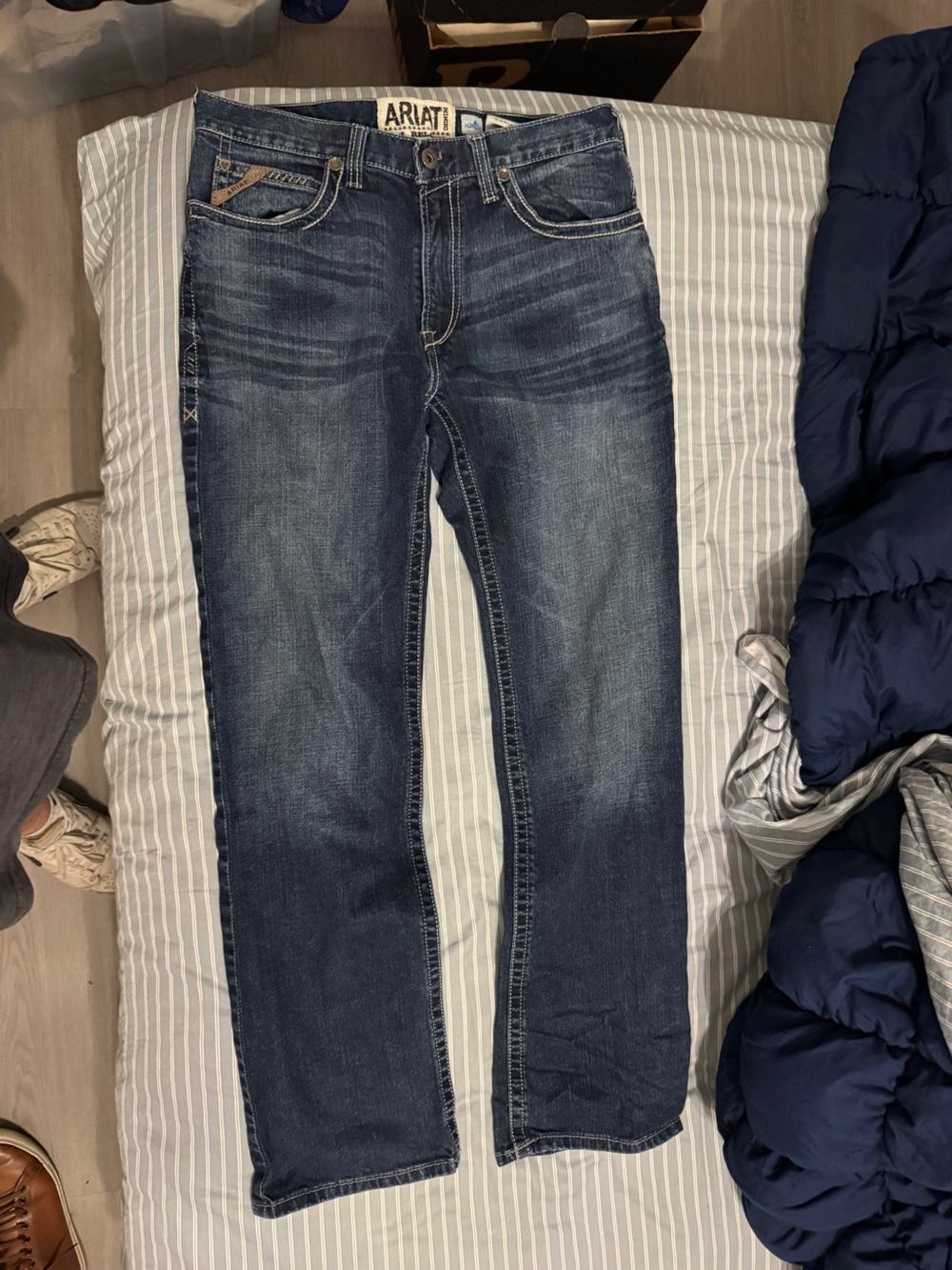 Men's Ariat M2 Traditional Bootcut Jeans - Dark Blue